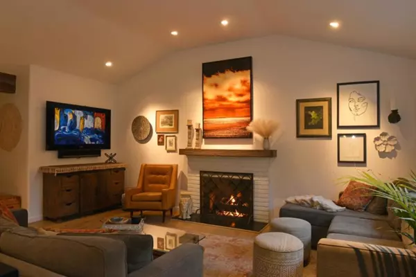 Carmel, CA 93923,3308 Sycamore PL