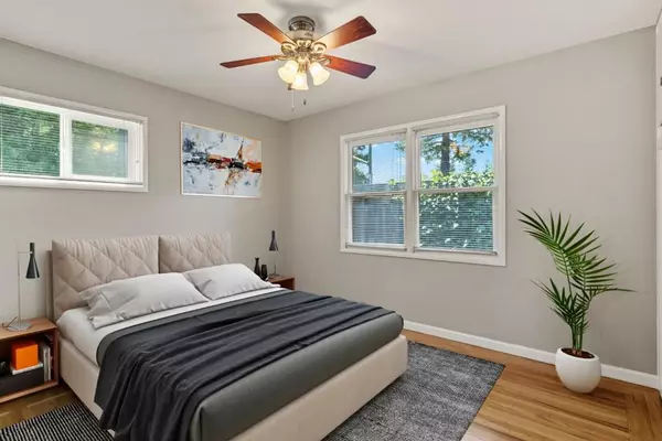 Mountain View, CA 94040,1638 Tyler Park WAY