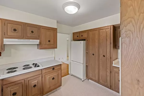 Carmel, CA 93923,254 Del Mesa