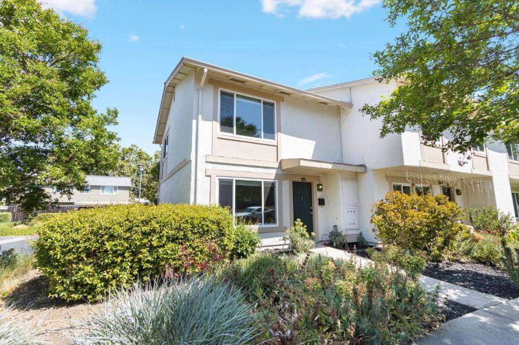 1810 Queen Victoria WAY, San Jose, CA 95132