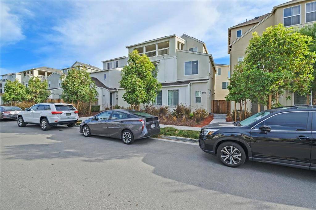 Newark, CA 94560,37948 Spring Tide RD