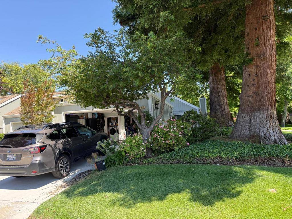 Pleasanton, CA 94588,7405 Maywood DR
