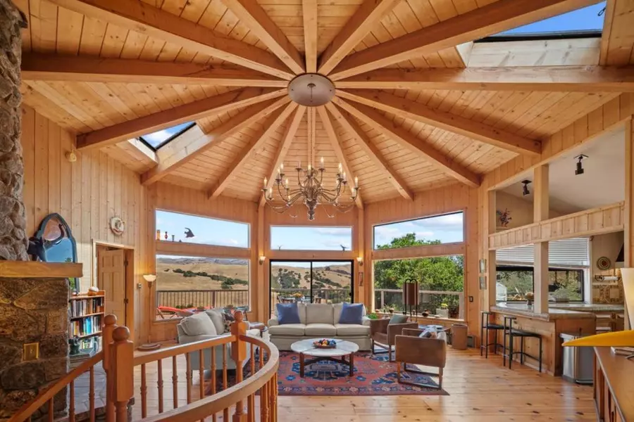 31420 Via La Naranga, Carmel Valley, CA 93924