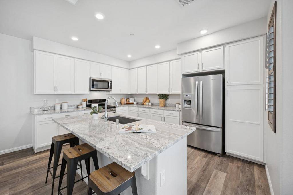 Milpitas, CA 95035,1452 Nightshade RD #40