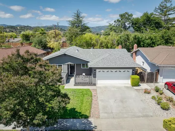 Cupertino, CA 95014,979 November DR