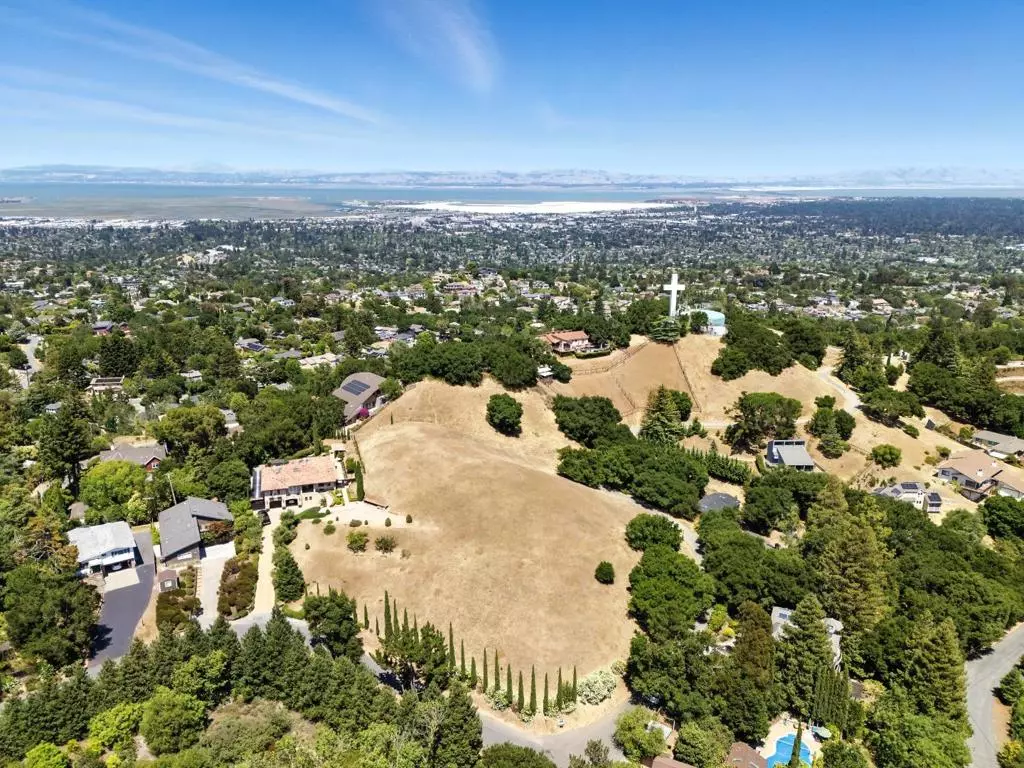 Redwood City, CA 94062,0 California WAY