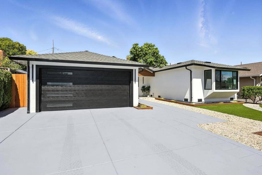San Jose, CA 95124,3489 Elaine DR