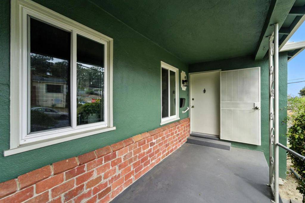 South San Francisco, CA 94080,404 Larch AVE