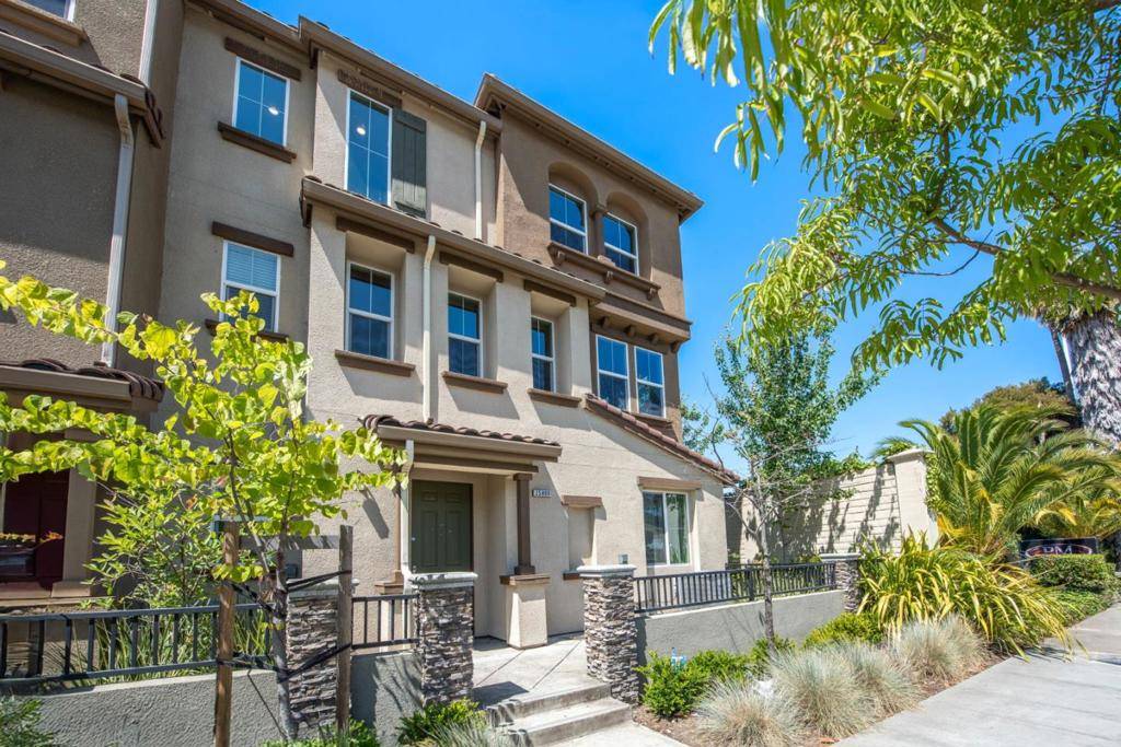 25899 Dollar ST, Hayward, CA 94544