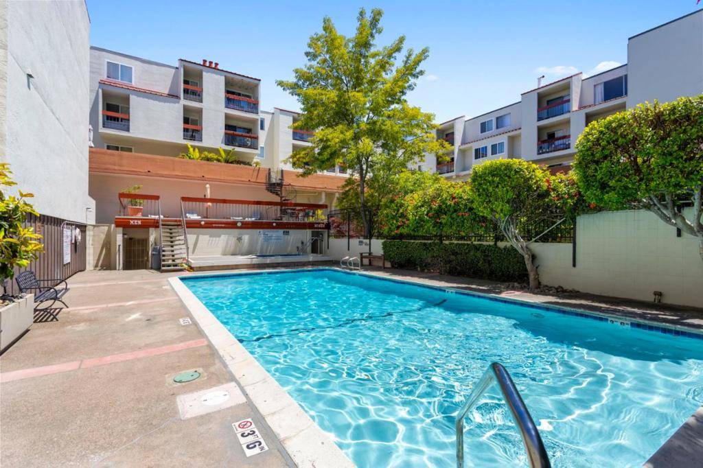 288 Whitmore ST #215, Oakland, CA 94611