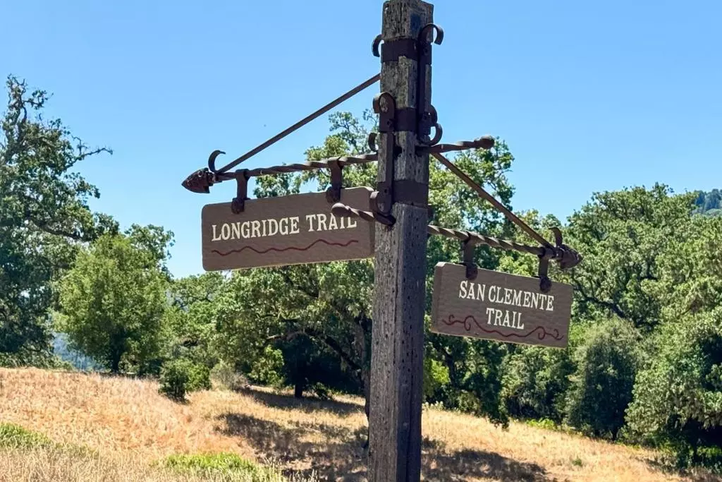 Carmel, CA 93923,28 Long Ridge TRL