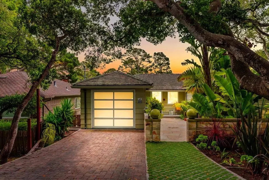 2SW Forest AVE, Carmel, CA 93921