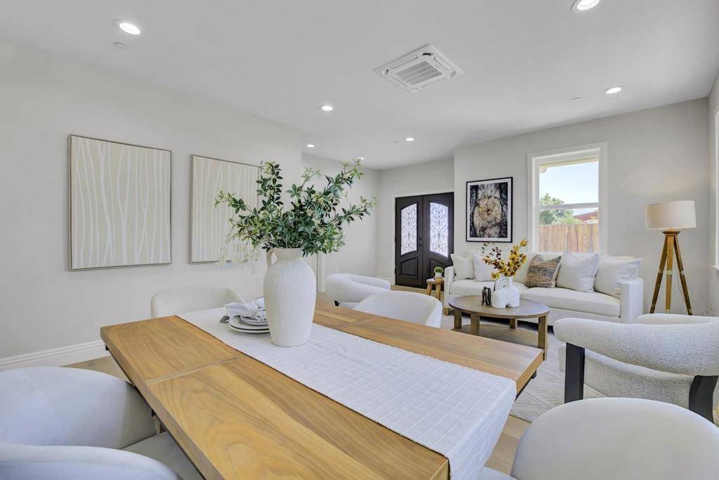 Fremont, CA 94555,34926 Moina Shaiq