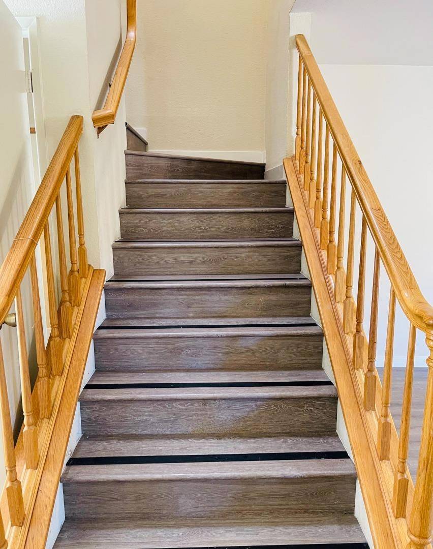 Morgan Hill, CA 95037,2101 Darnis CIR