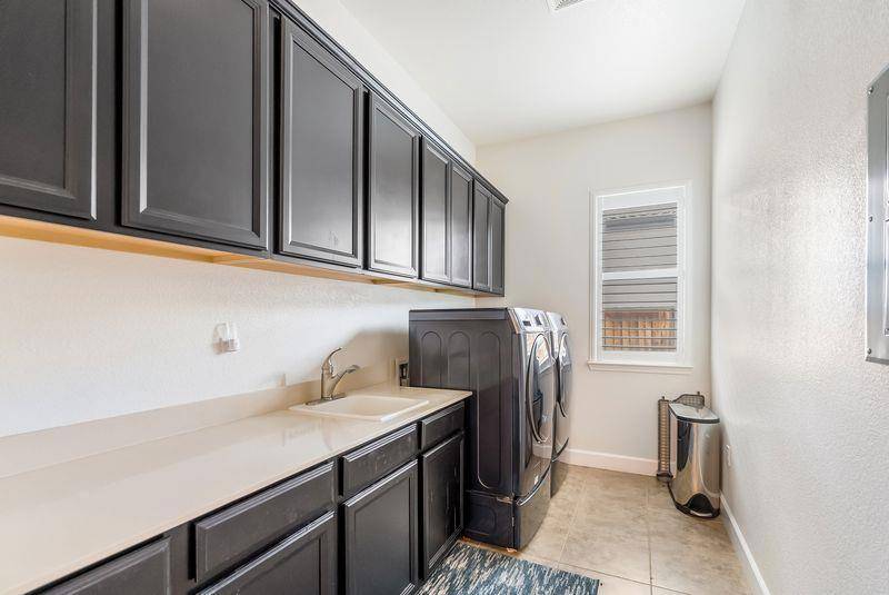 Gilroy, CA 95020,7922 Cinnamon WAY