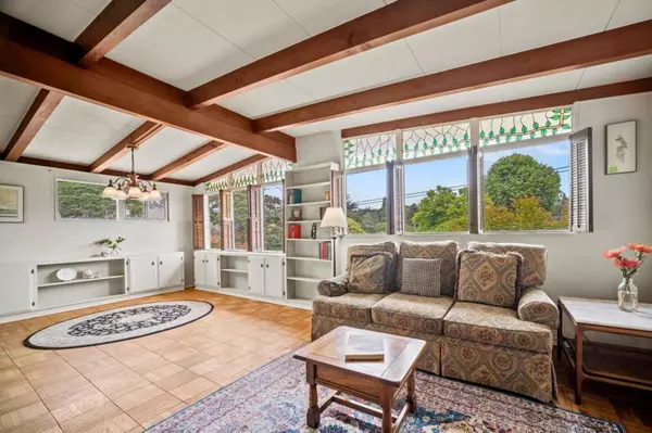 Del Rey Oaks, CA 93940,831 Arlington PL