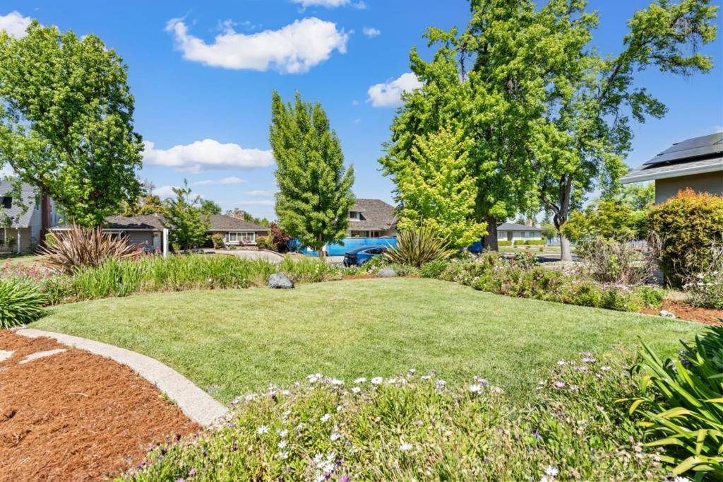 San Jose, CA 95128,1114 S Genevieve LN