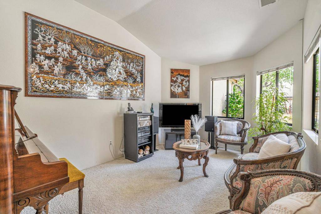 San Jose, CA 95135,7638 Falkirk DR