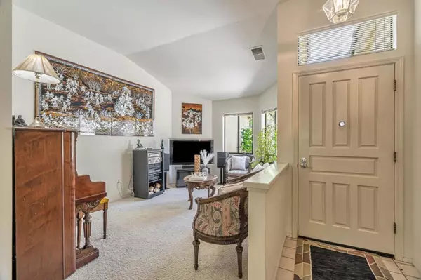 San Jose, CA 95135,7638 Falkirk DR