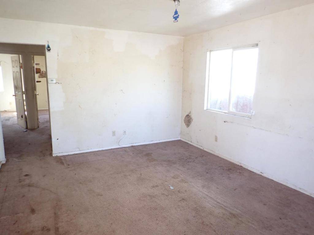 Vallejo, CA 94590,513 Phillip ST