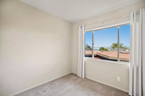Monterey, CA 93940,1028 West Franklin Street
