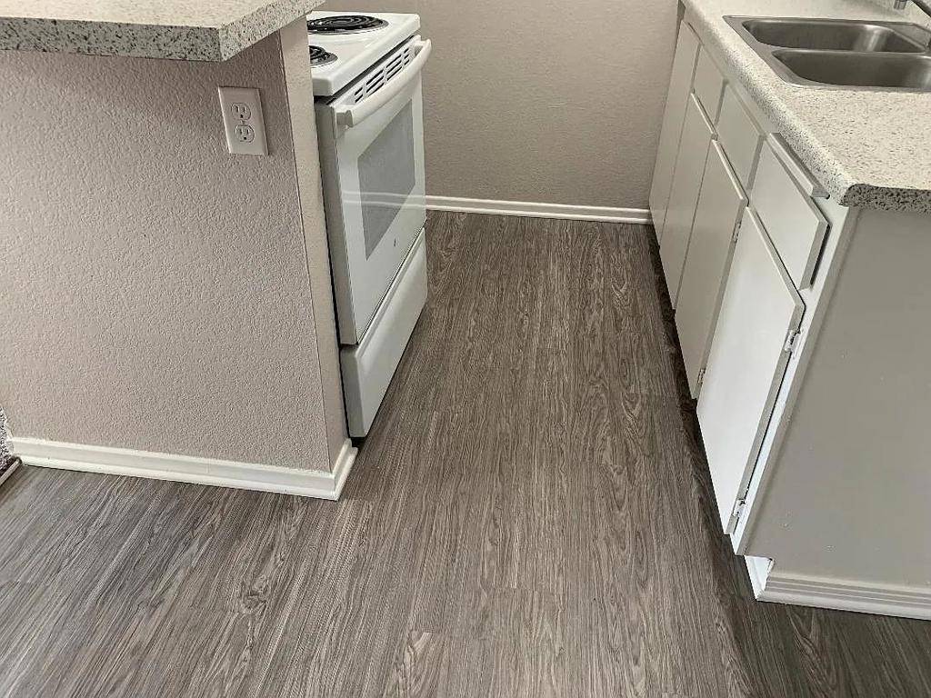 CA 92408,540 Wier RD