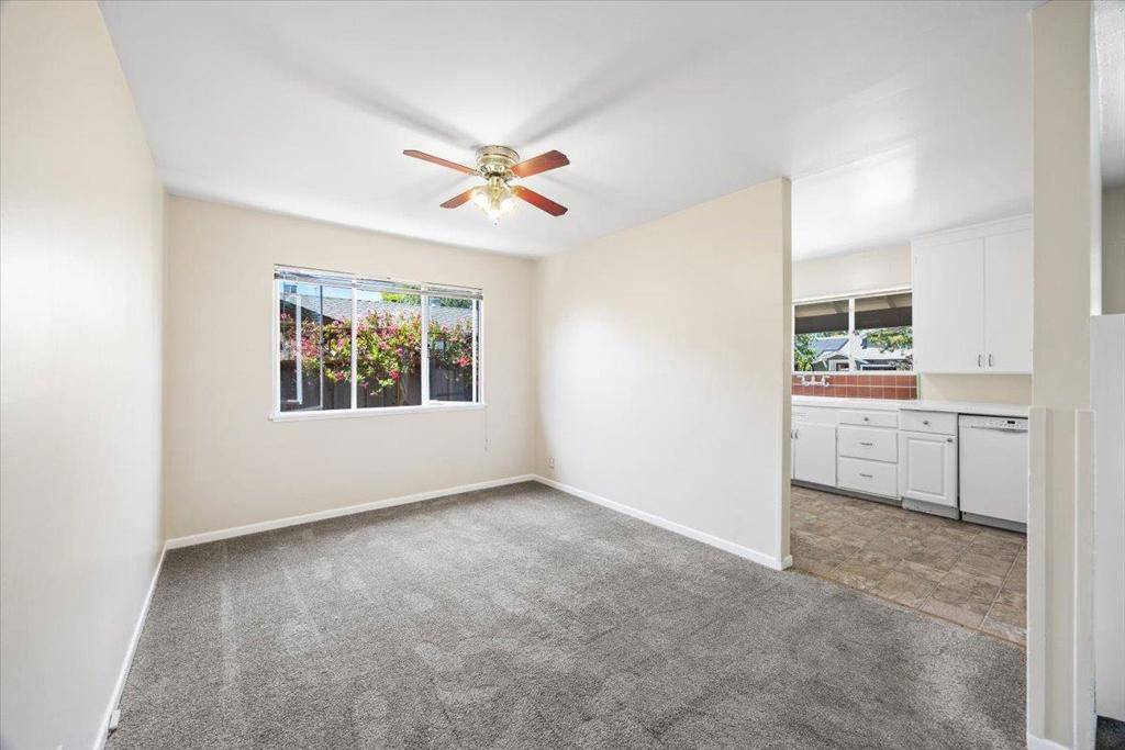 Redwood City, CA 94061,440 Rutherford AVE