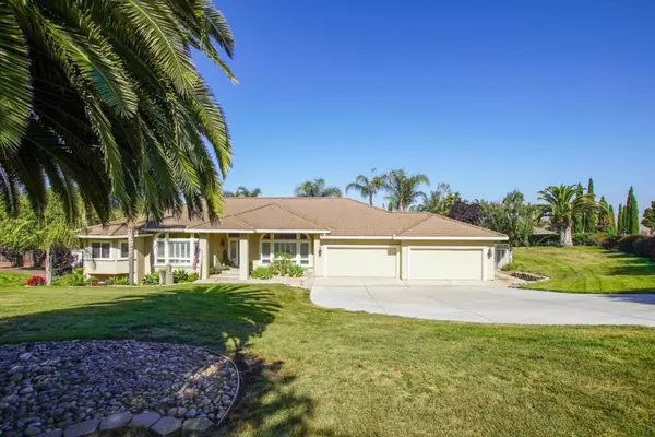 Hollister, CA 95023,303 Taryn CT
