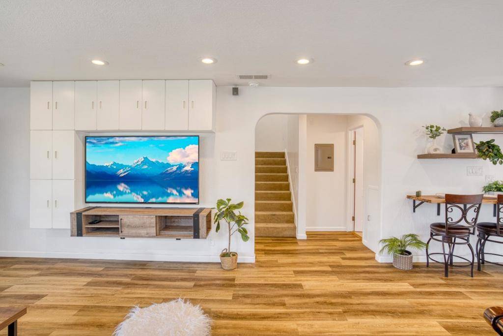 San Leandro, CA 94578,3601 Figueroa DR