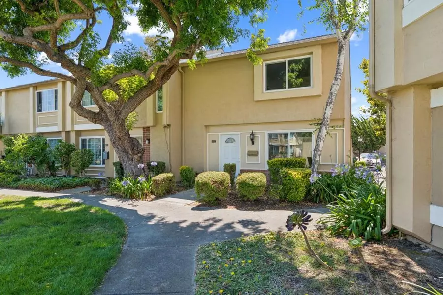 4221 Solar CIR, Union City, CA 94587