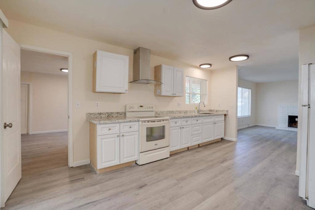 Stockton, CA 95210,2524 Pemberton CT