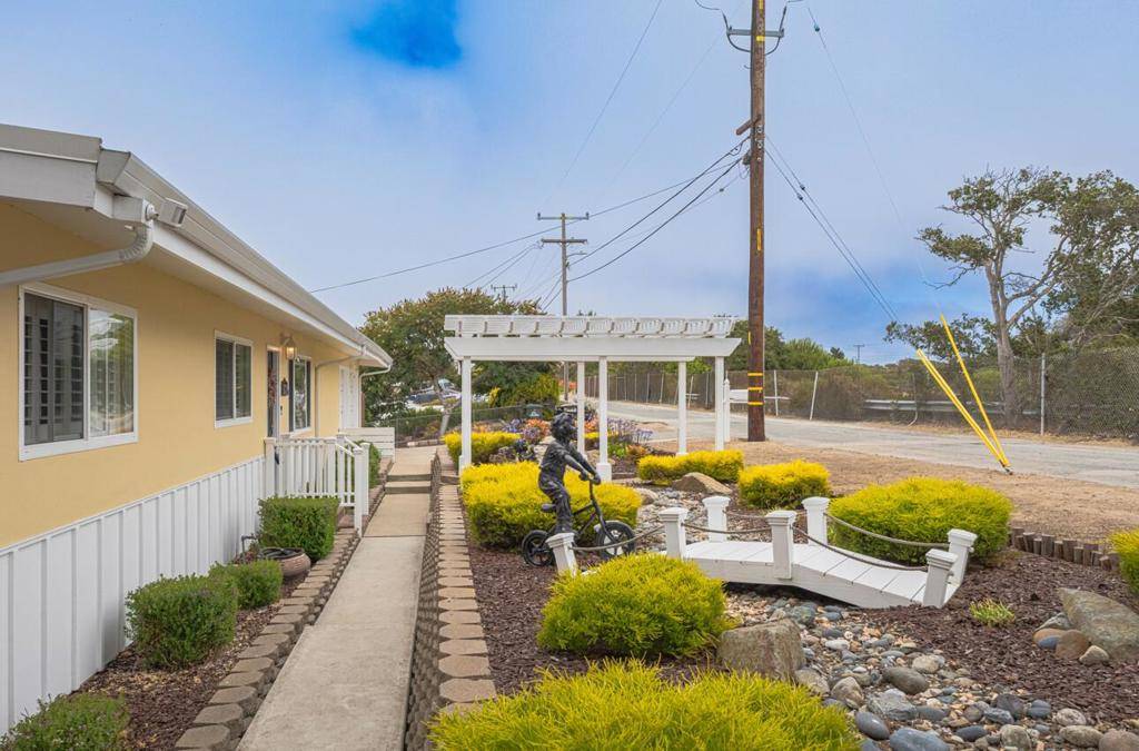 Marina, CA 93933,3093 Salinas AVE