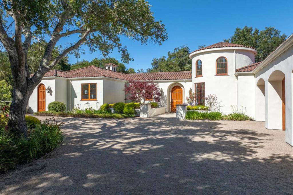 Carmel Valley, CA 93924,11725 Camino Escondido RD