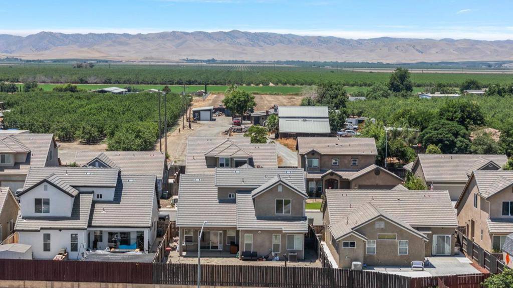Newman, CA 95360,572 St Helena DR