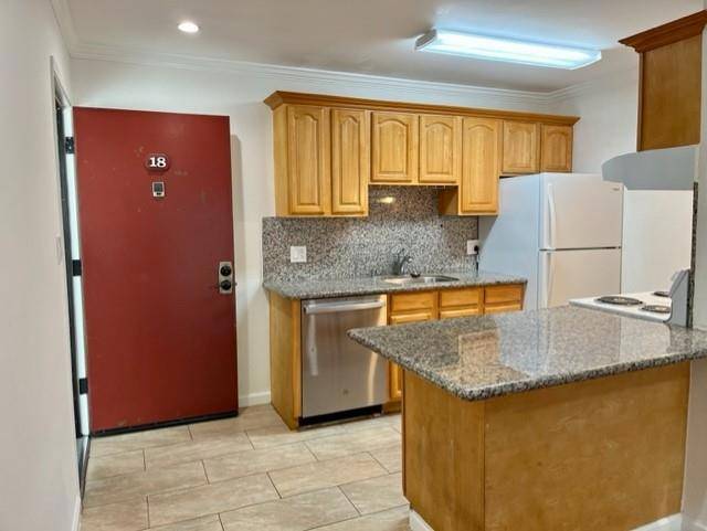 405 Piccadilly PL #18, San Bruno, CA 94066