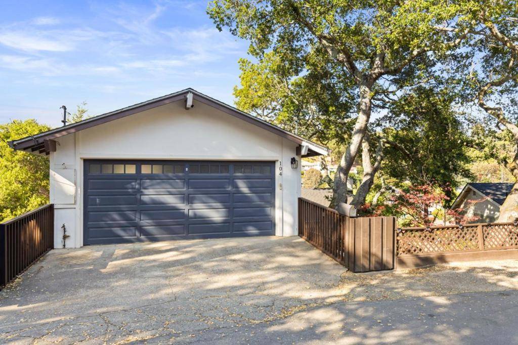 San Carlos, CA 94070,104 Winding WAY