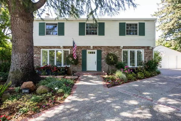 Los Altos, CA 94022,1011 Via Del Pozo