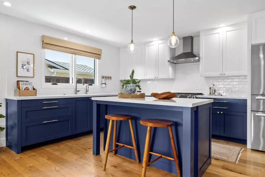 5090 Chiquita WAY, Soquel, CA 95073