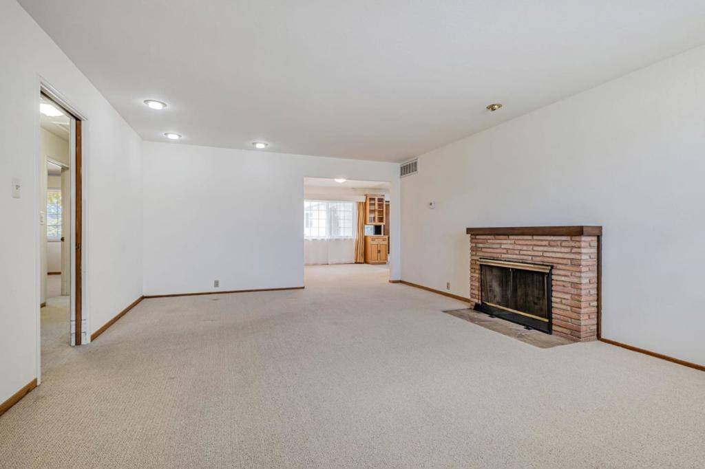 Watsonville, CA 95076,332 Arthur RD