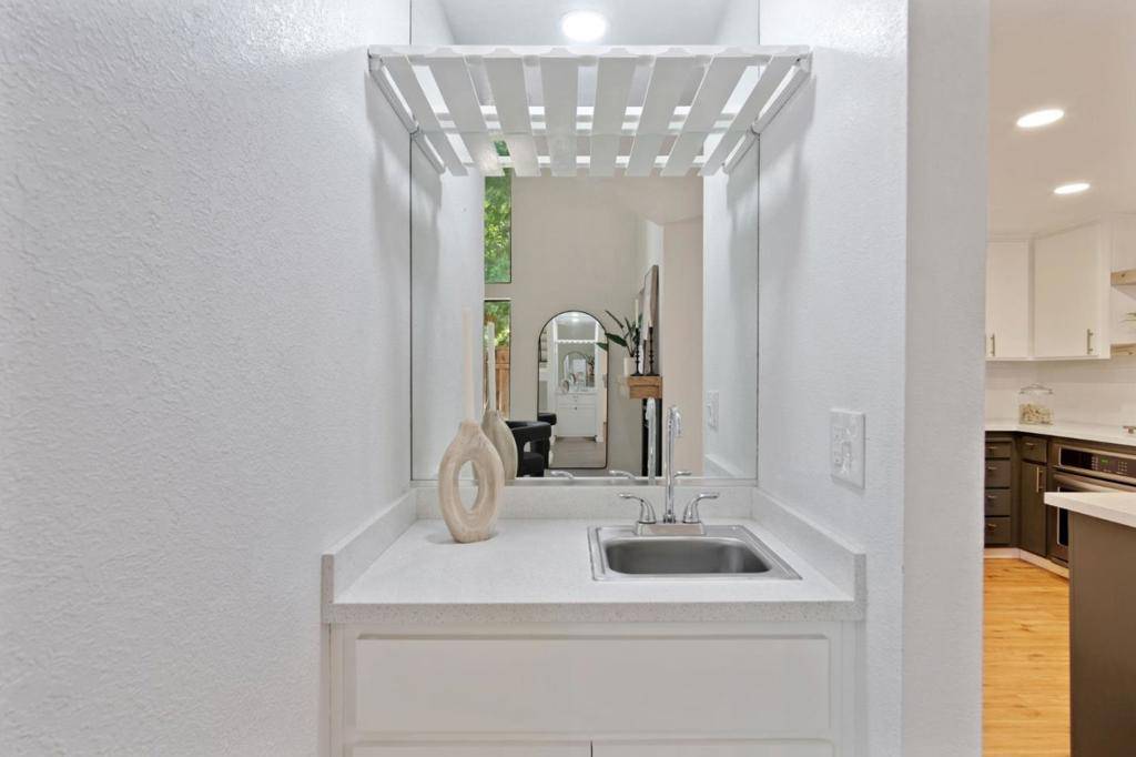 Merced, CA 95348,3350 M ST #30