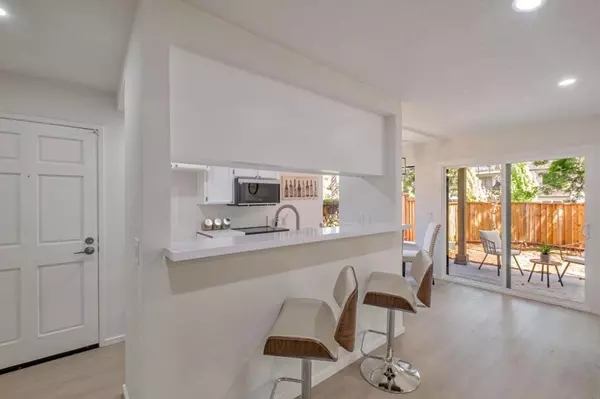 Fremont, CA 94536,941 Huntington