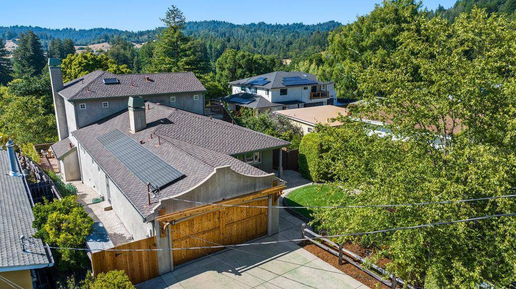 Scotts Valley, CA 95066,221 Sunset TER