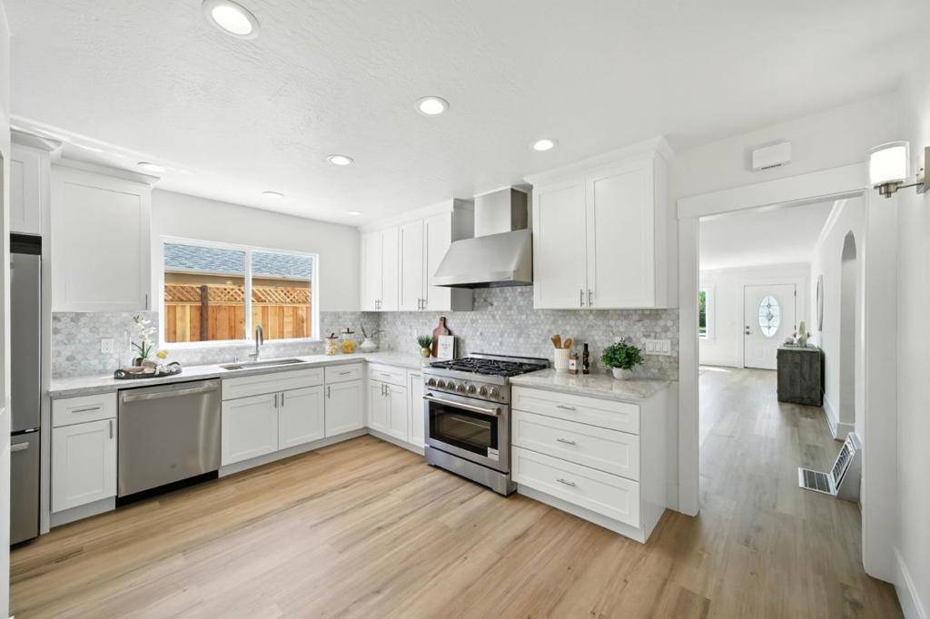 San Jose, CA 95126,1489 Burrell CT