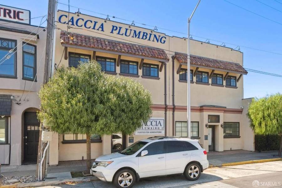 917 N Amphlett BLVD, San Mateo, CA 94401