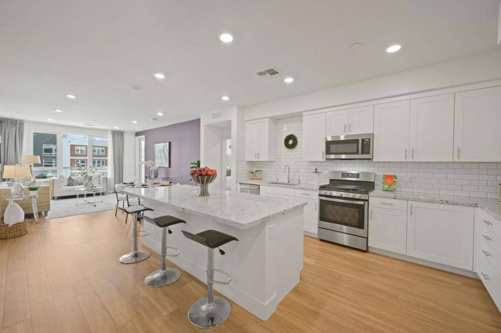 5925 Charlotte DR #319, San Jose, CA 95123