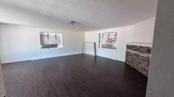 Modesto, CA 95351,1720 River RD