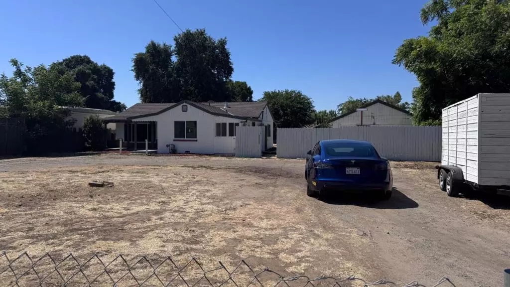 Modesto, CA 95351,1720 River RD