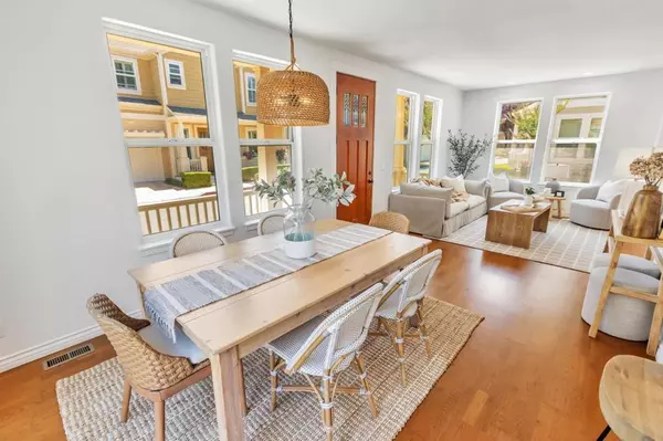 Los Gatos, CA 95032,221 Creekside Village DR