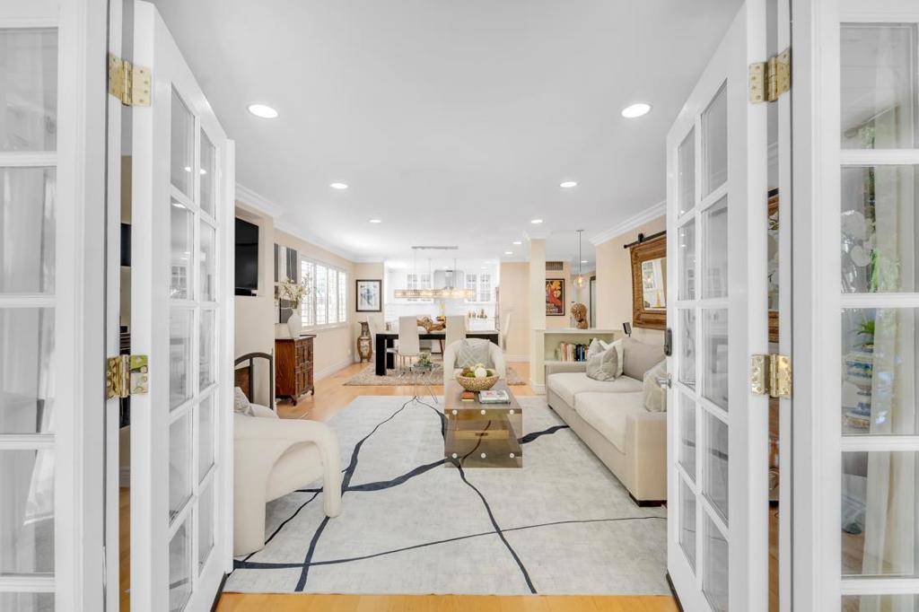 Los Gatos, CA 95030,600 Pennsylvania #22