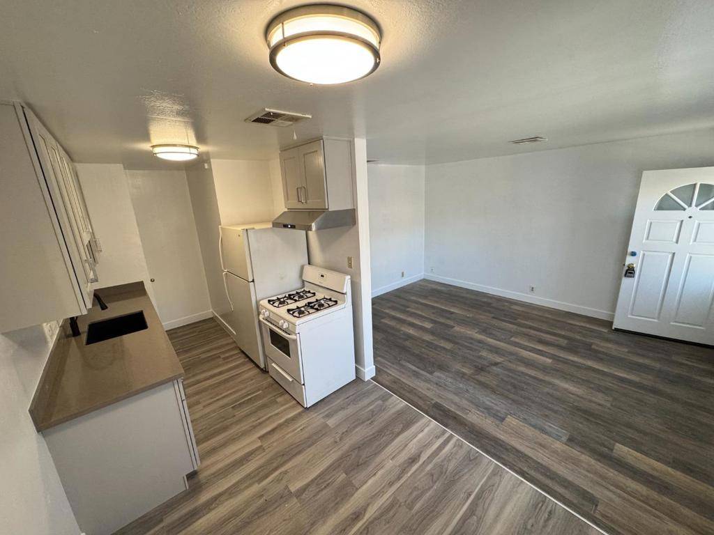Santa Clara, CA 95054,2070 3rd ST